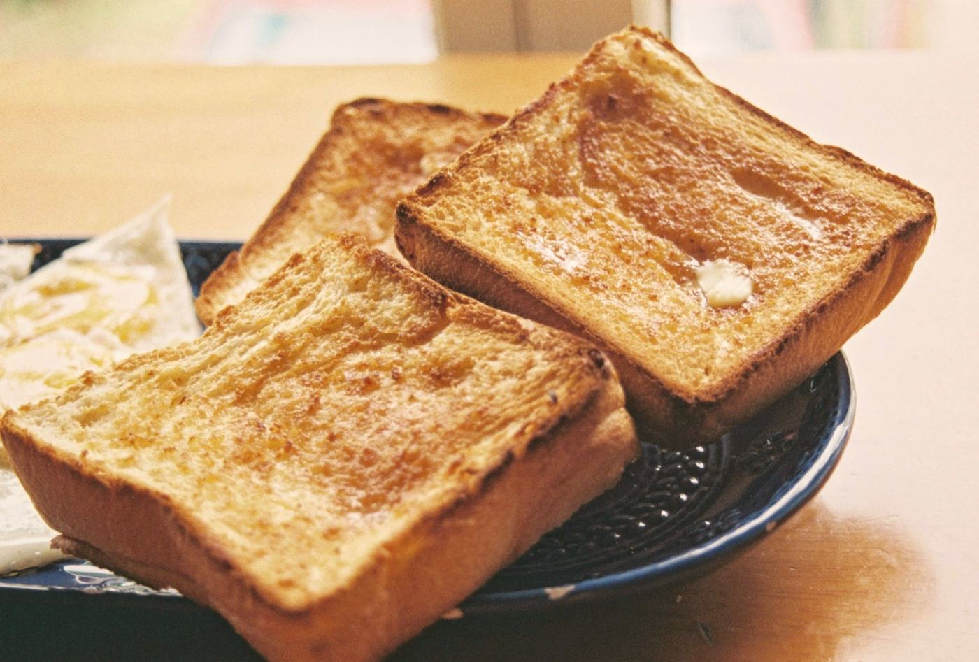 Thick slices of buttered toast